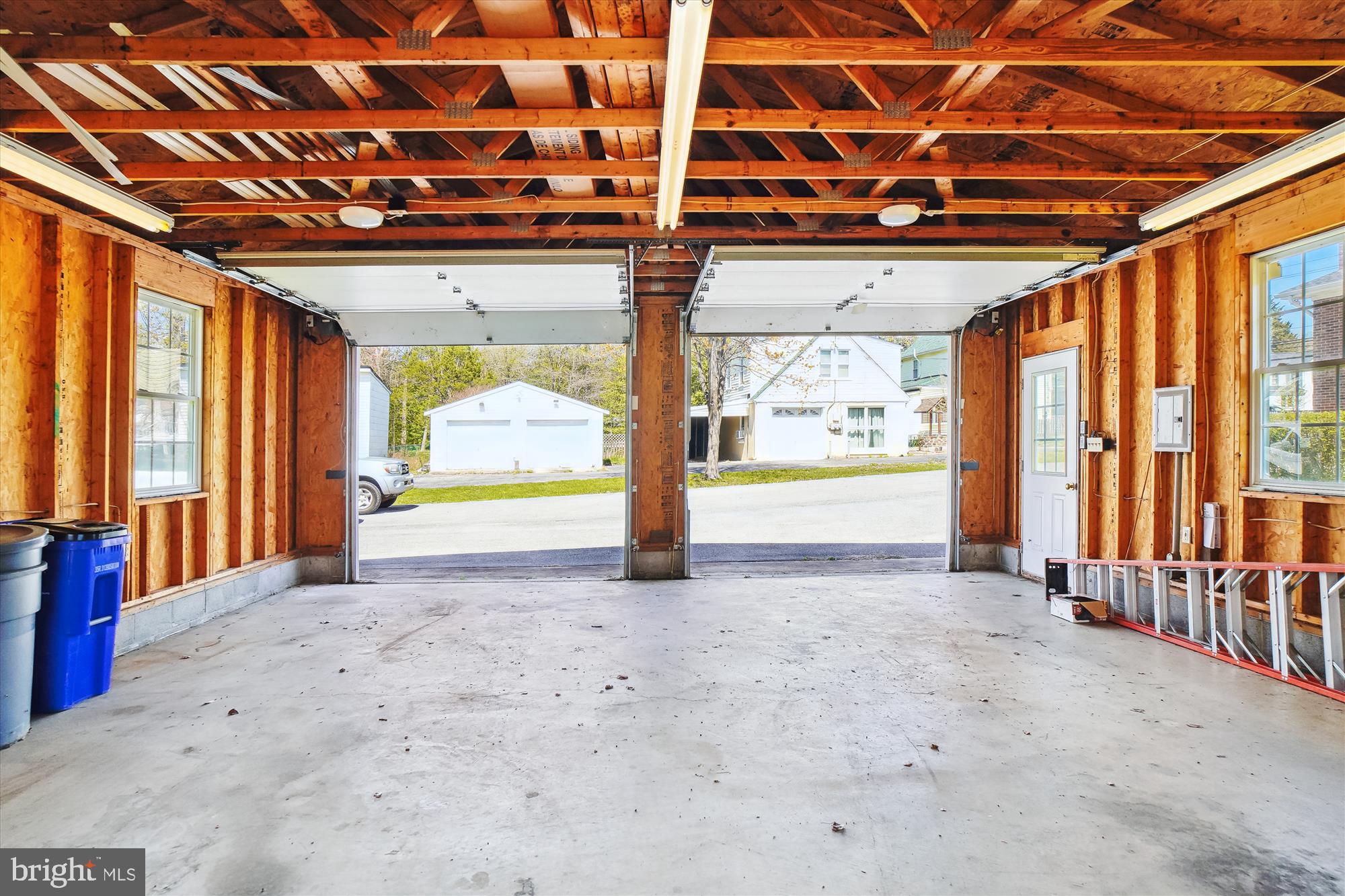 8434 Savage Guilford Rd