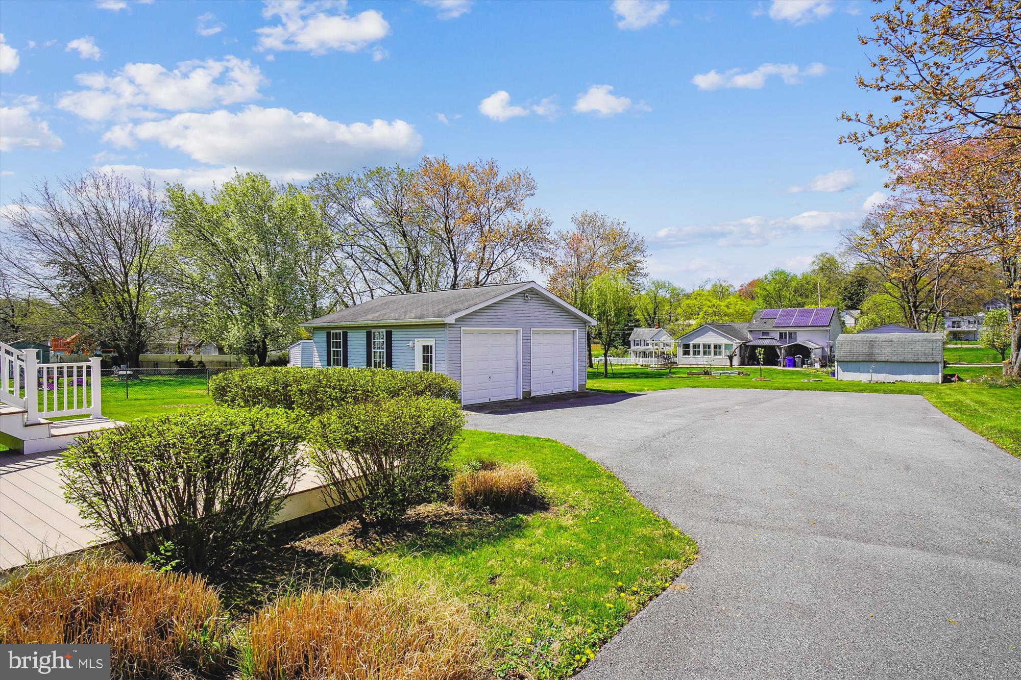 8434 Savage Guilford Rd