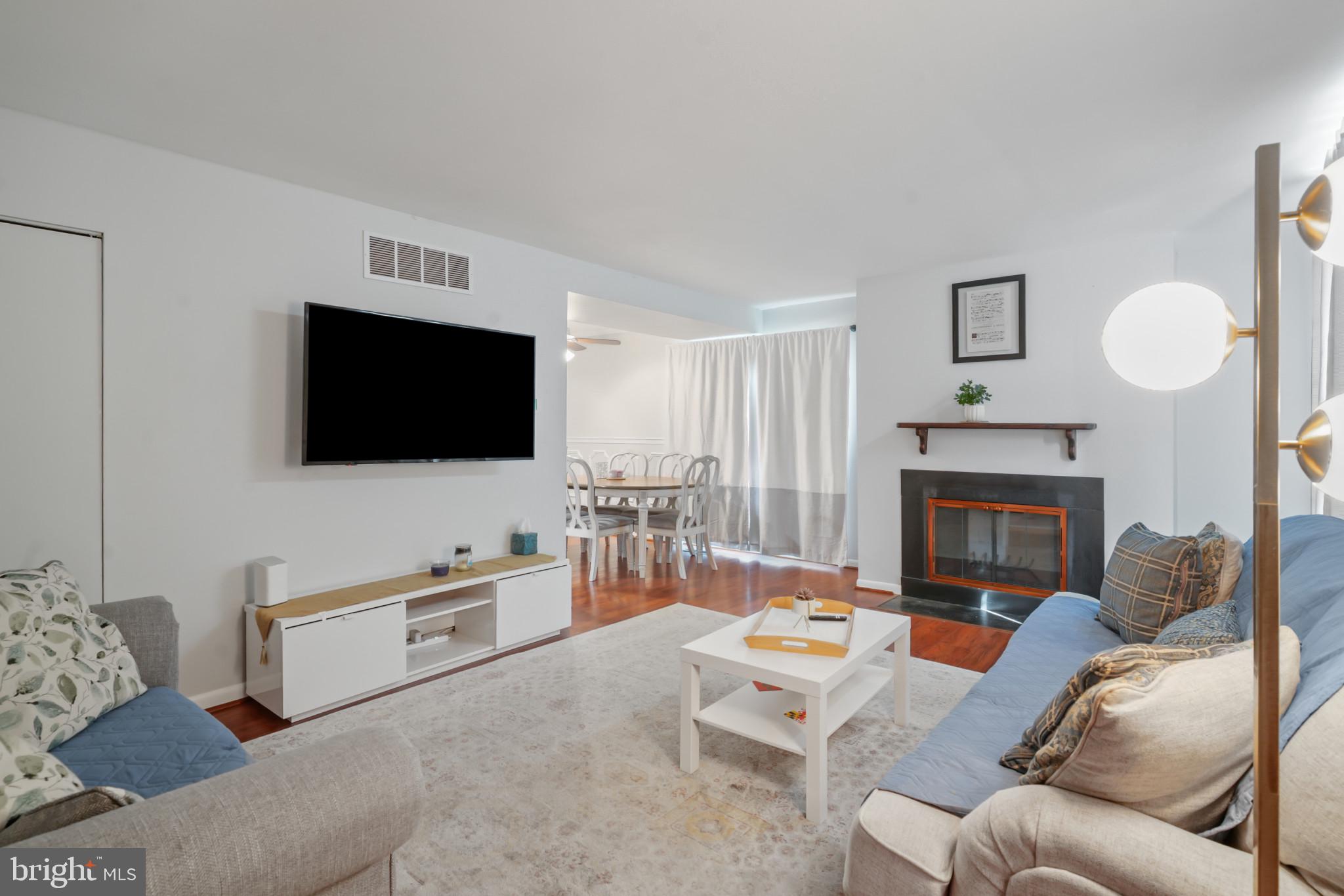 9060 Moonshine Holw #G