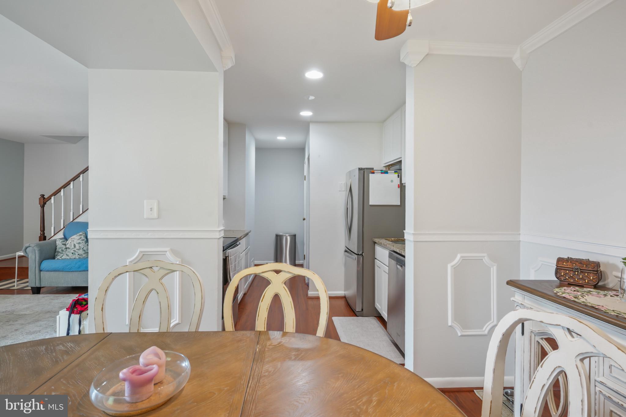 9060 Moonshine Holw #G