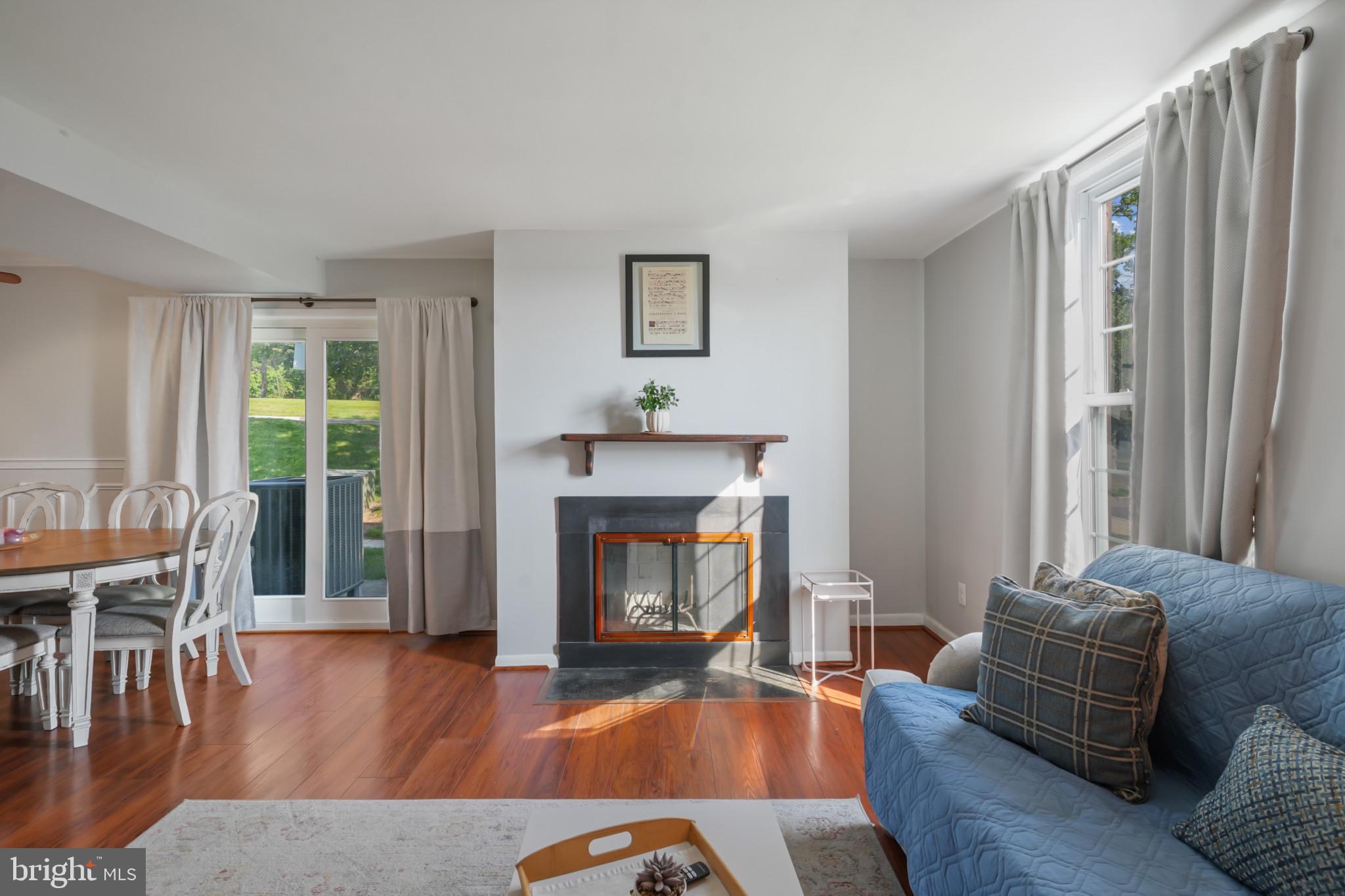 9060 Moonshine Holw #G