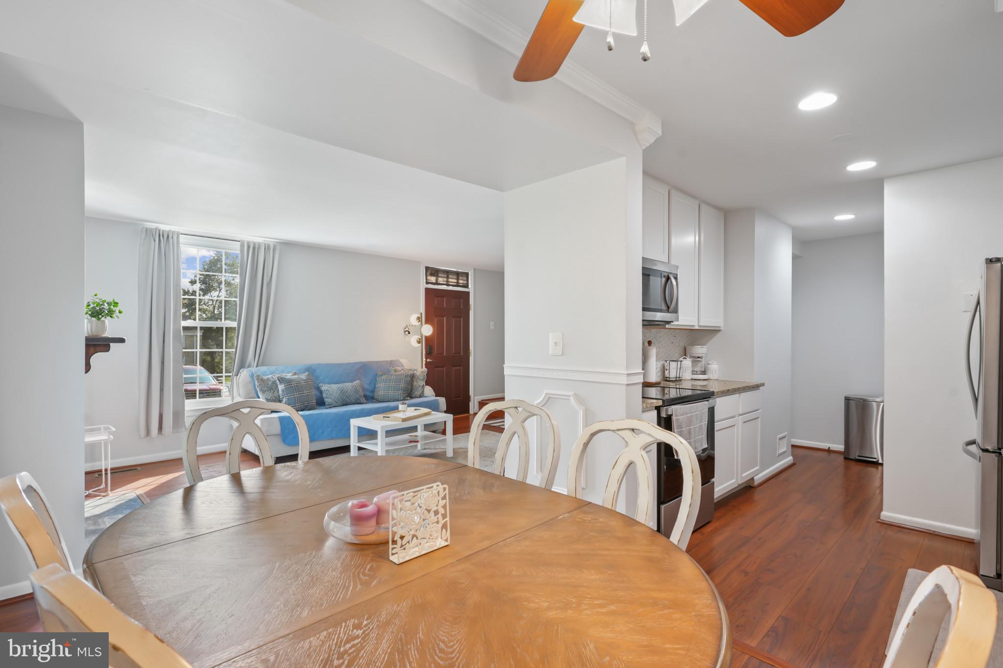 9060 Moonshine Holw #G