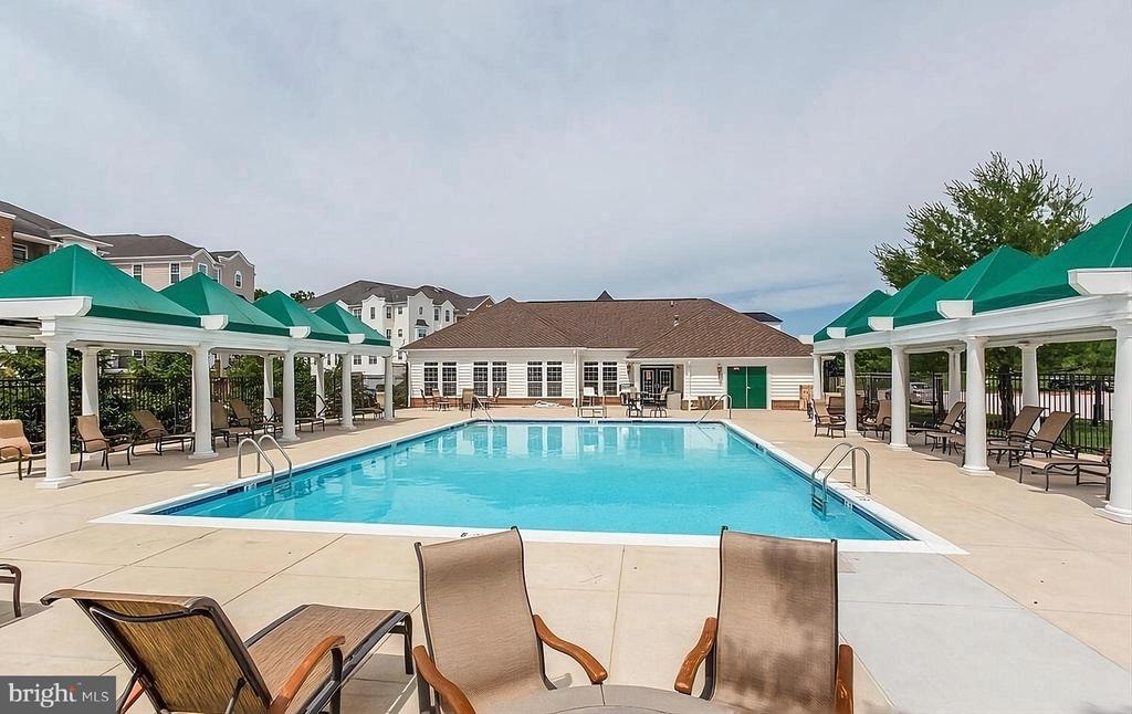 7315 BROOKVIEW ROAD Unit: 206