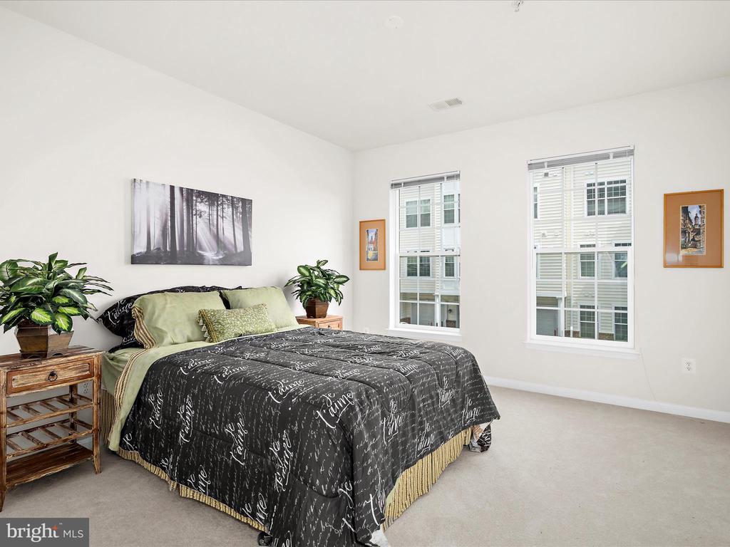 7315 BROOKVIEW ROAD Unit: 206