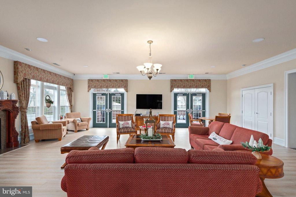 7315 BROOKVIEW ROAD Unit: 206