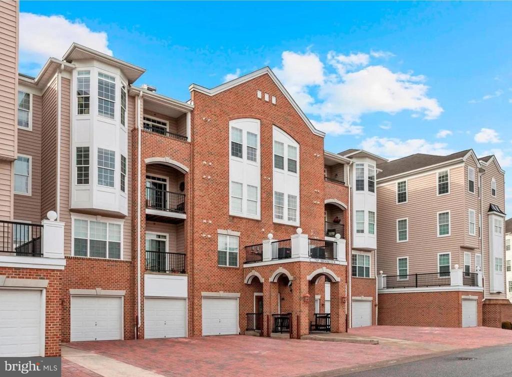7315 BROOKVIEW ROAD Unit: 206