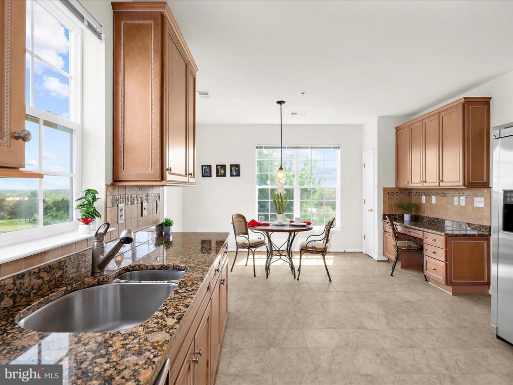 7315 BROOKVIEW ROAD Unit: 206