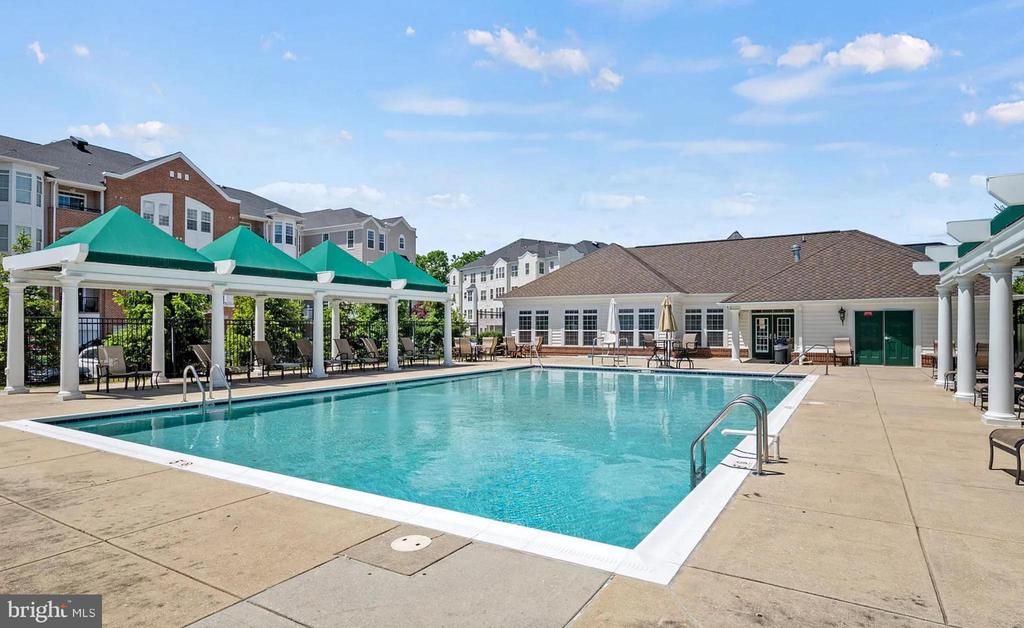 7315 BROOKVIEW ROAD Unit: 206