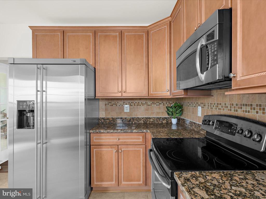 7315 BROOKVIEW ROAD Unit: 206