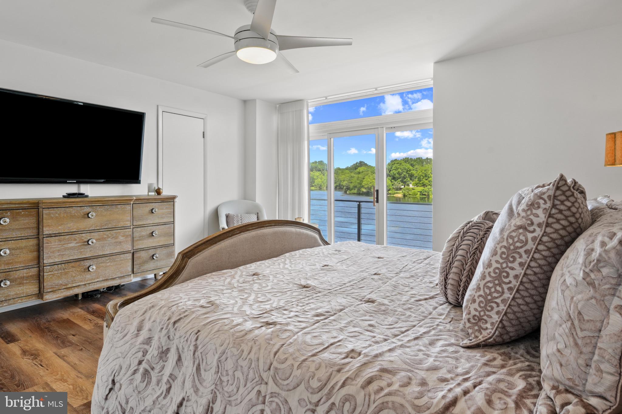 10323 Wilde Lake Ter