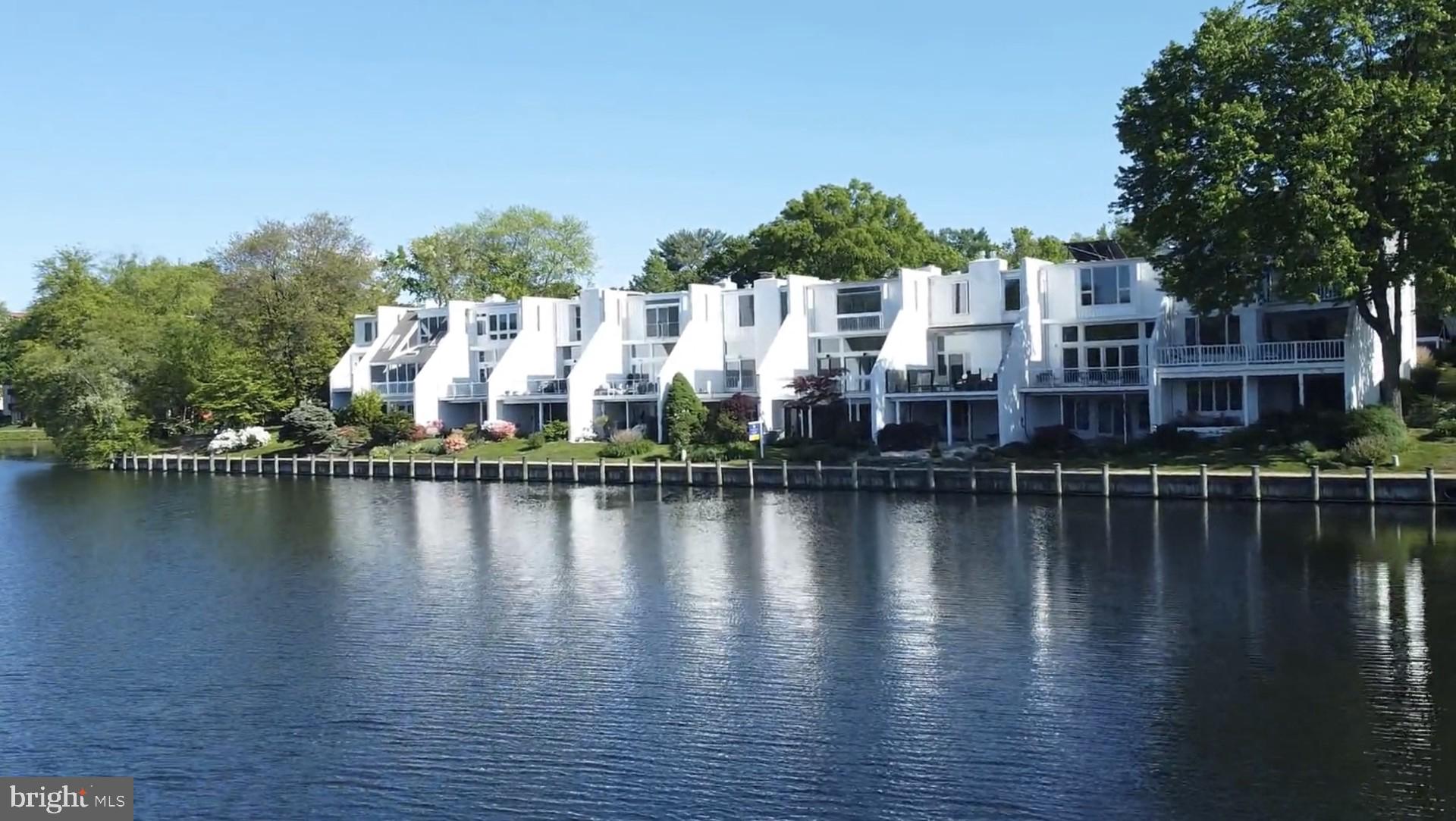 10323 Wilde Lake Ter