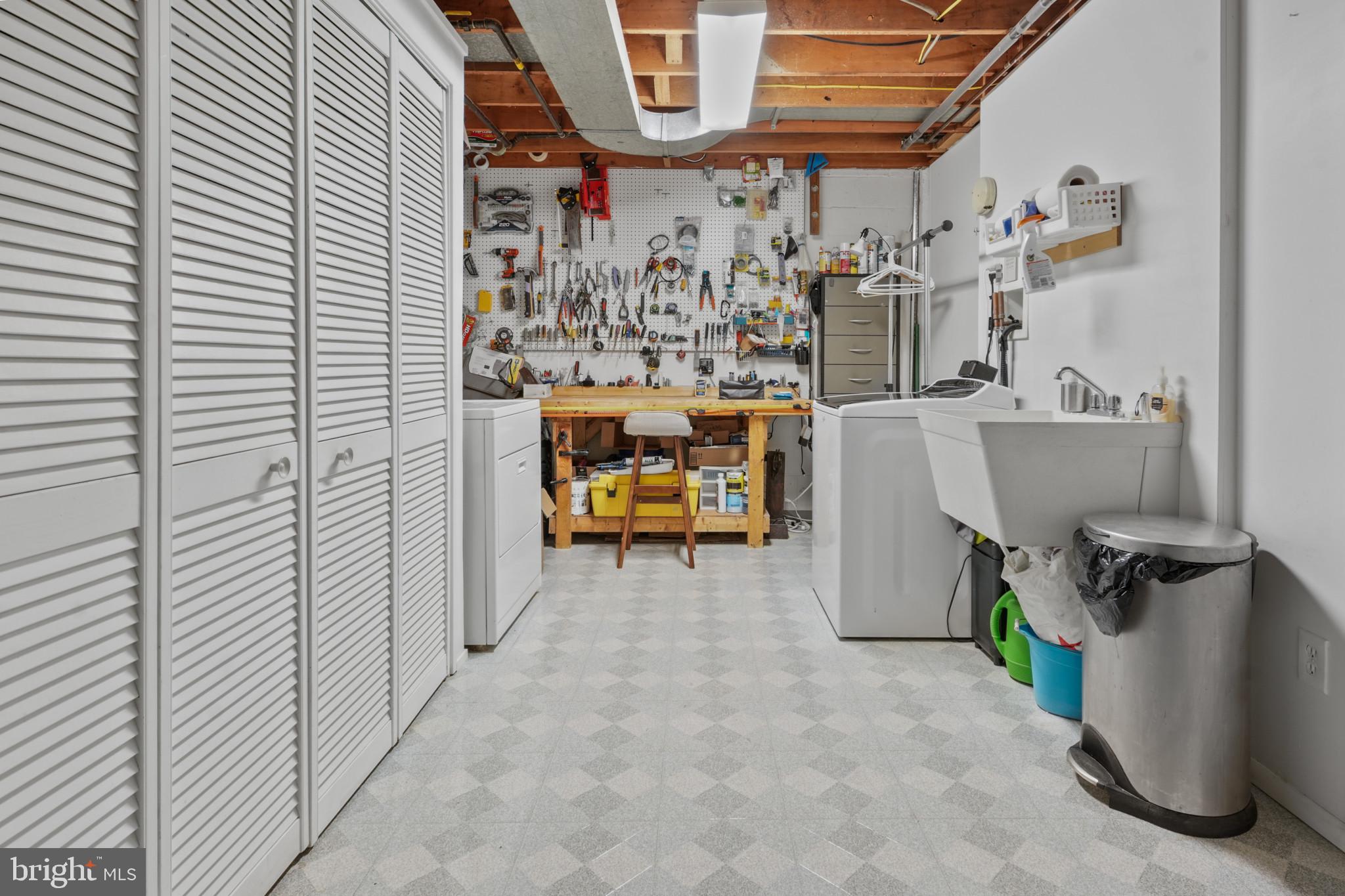 10323 Wilde Lake Ter