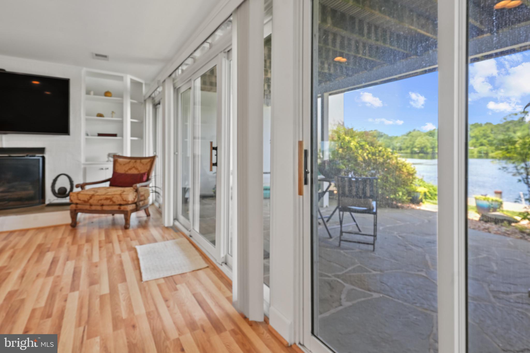 10323 Wilde Lake Ter