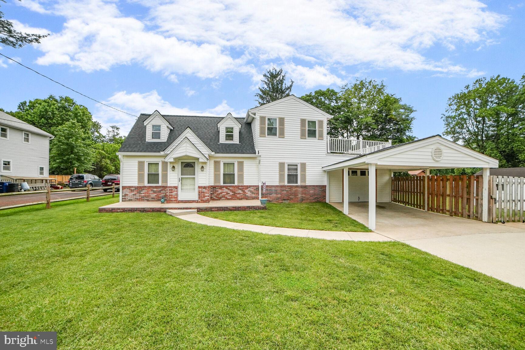 8022 Savage Guilford Rd