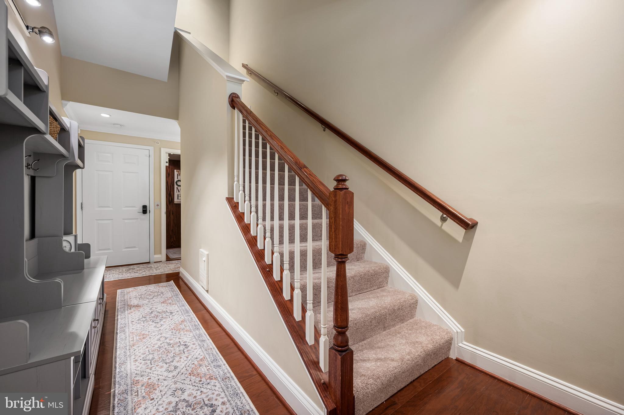 11249-2 Chase St #100