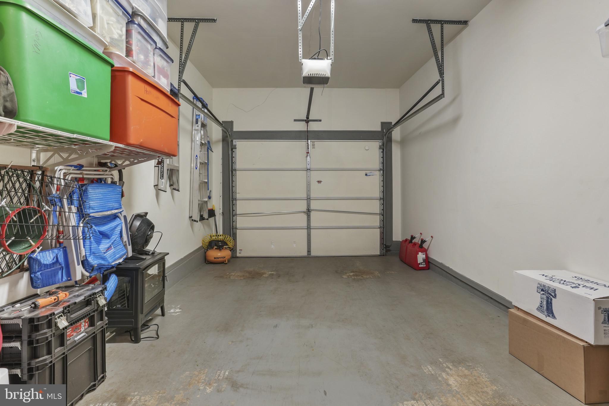 11249-2 Chase St #100