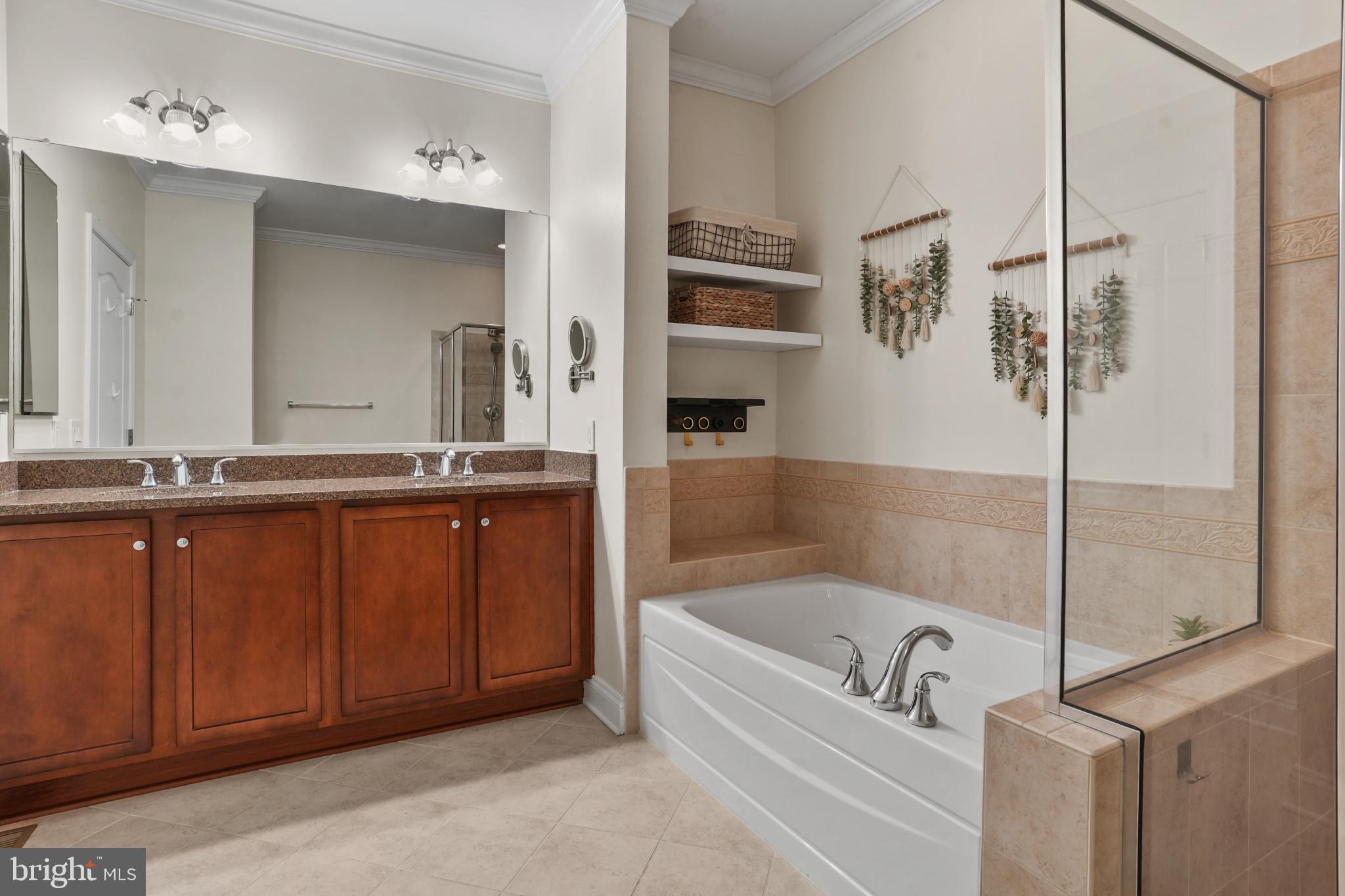 11249-2 Chase St #100