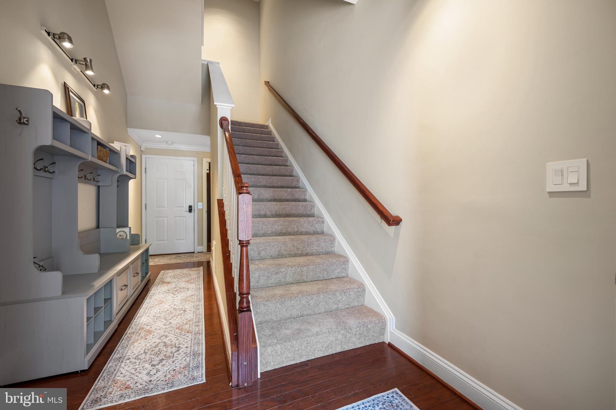 11249-2 Chase St #100