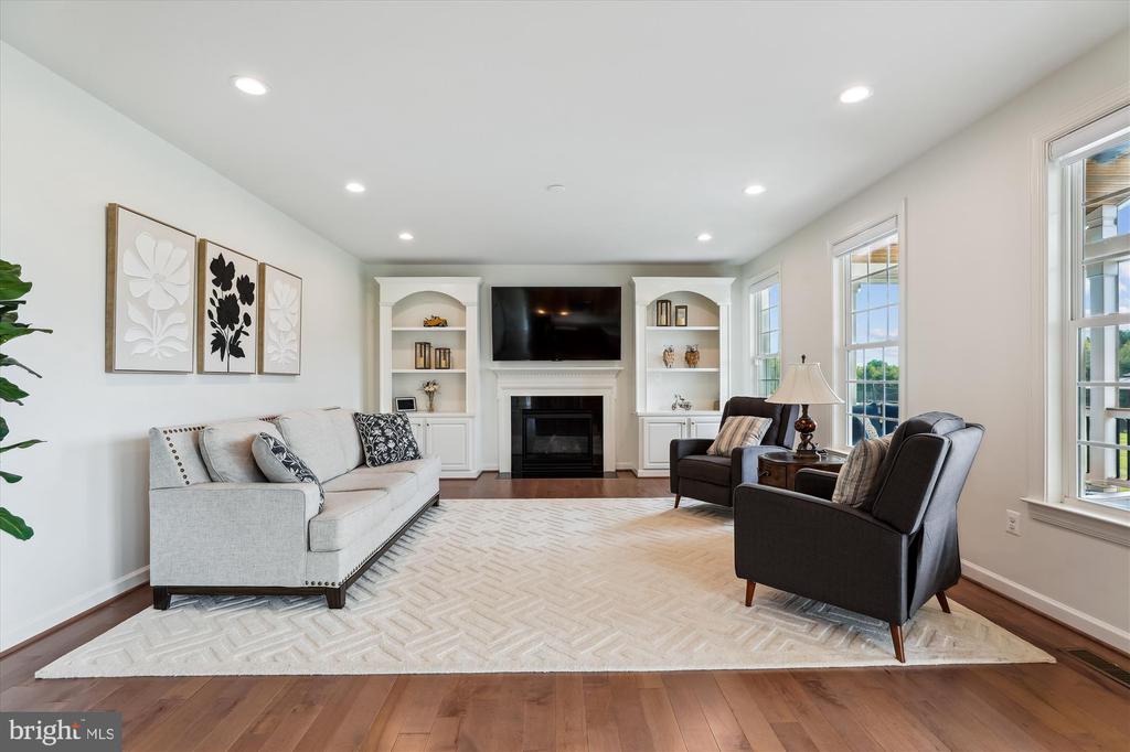 14875 Michele Dr