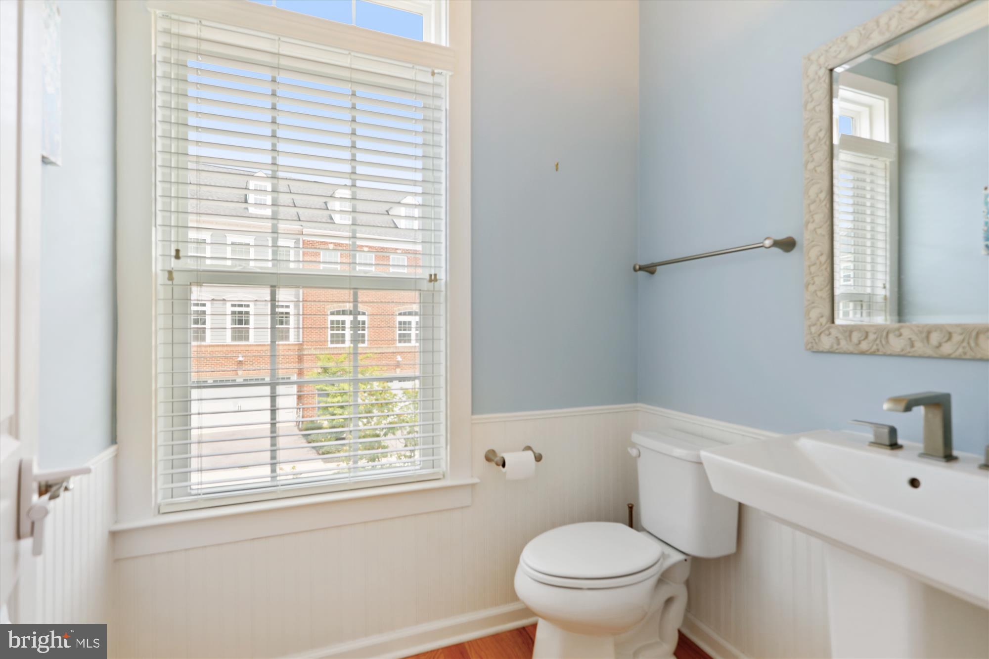 5979 Glen Willow Way