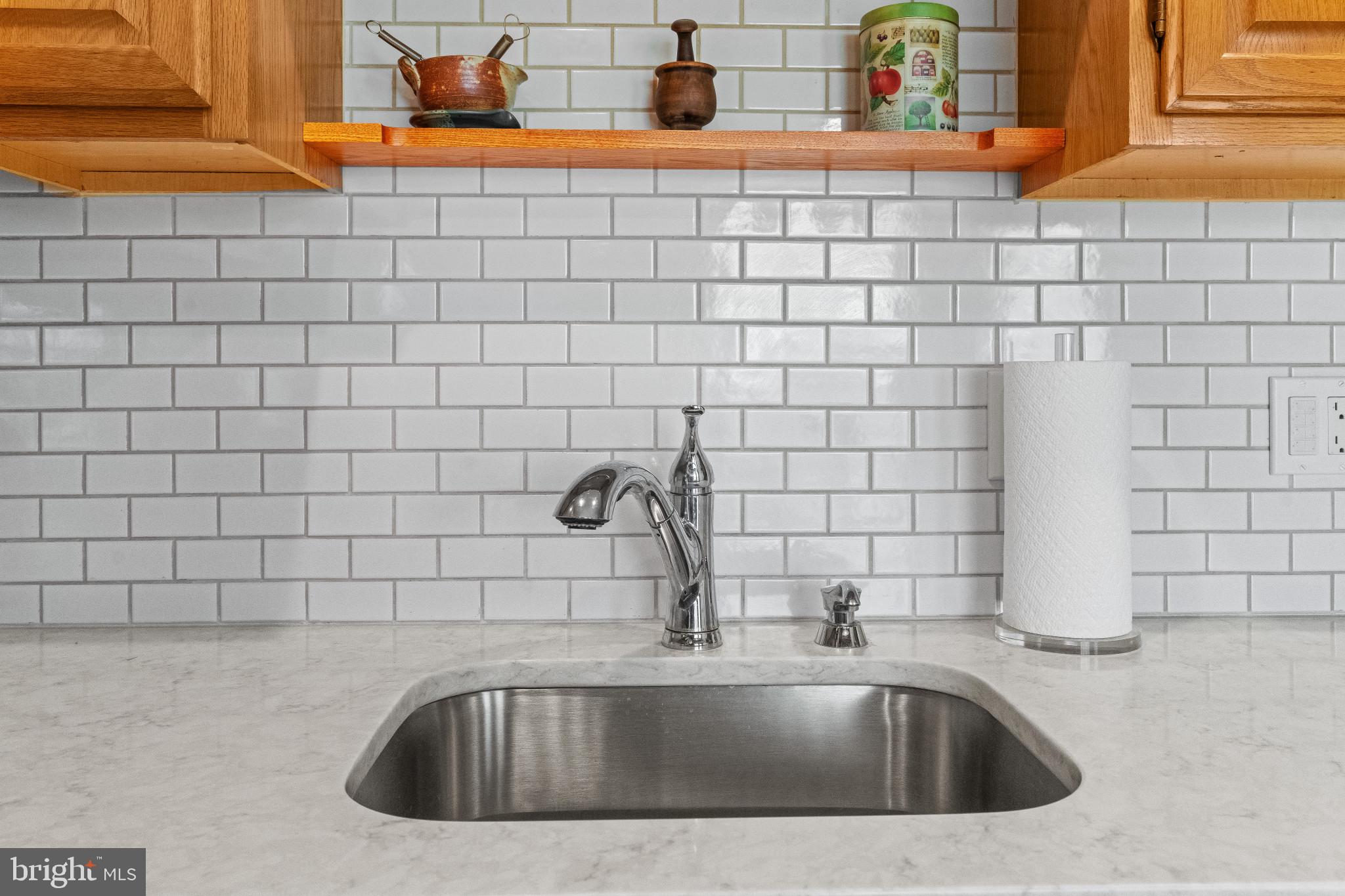 5901 Millrace Ct #H-103