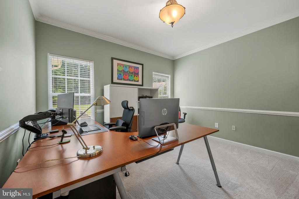 5238 Tiyana Ct