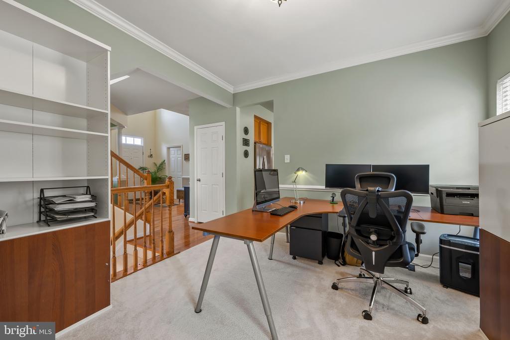 5238 Tiyana Ct