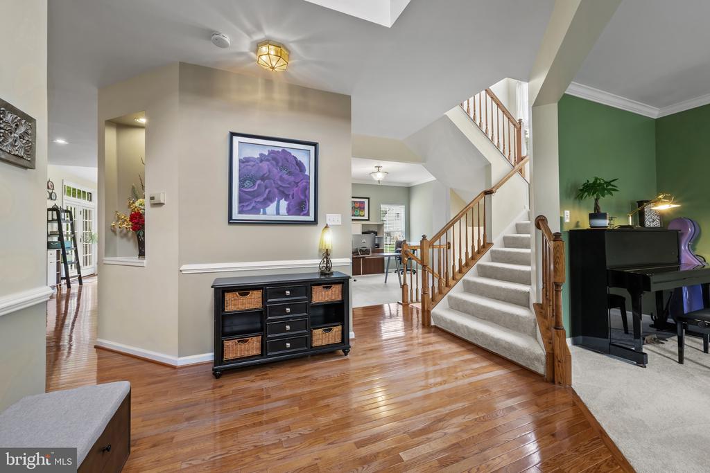 5238 Tiyana Ct