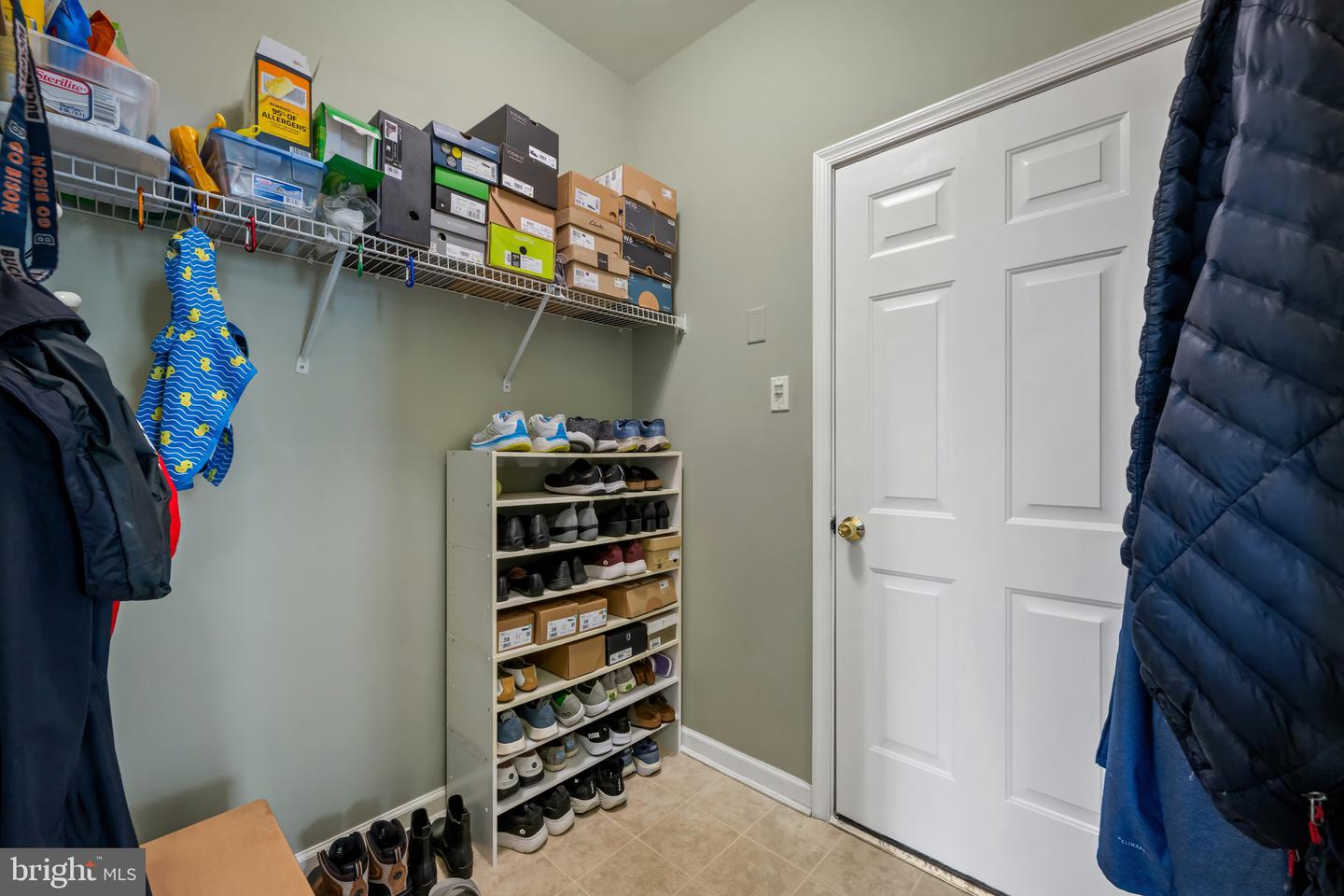 5238 Tiyana Ct