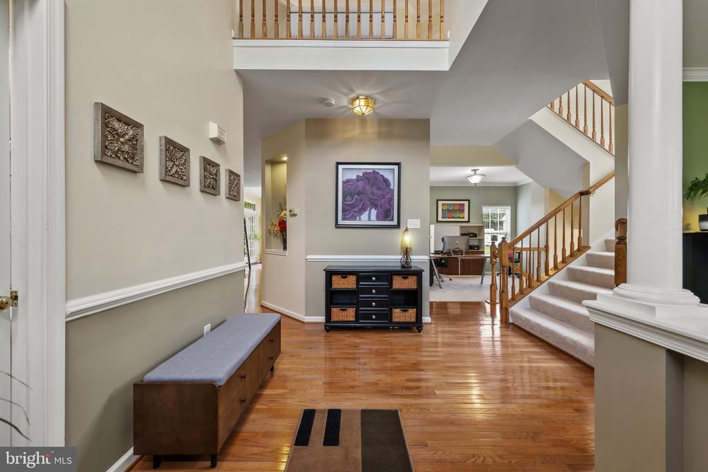 5238 Tiyana Ct