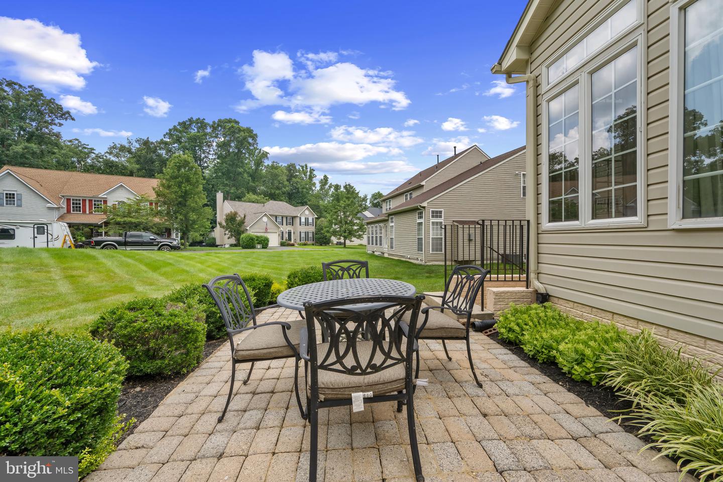 5238 Tiyana Ct