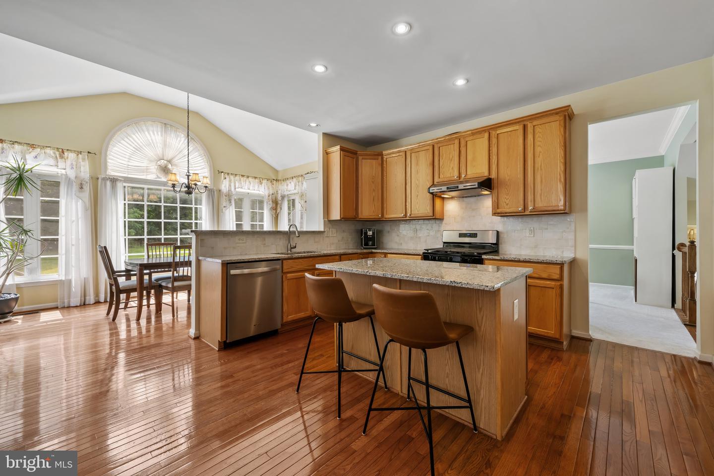 5238 Tiyana Ct