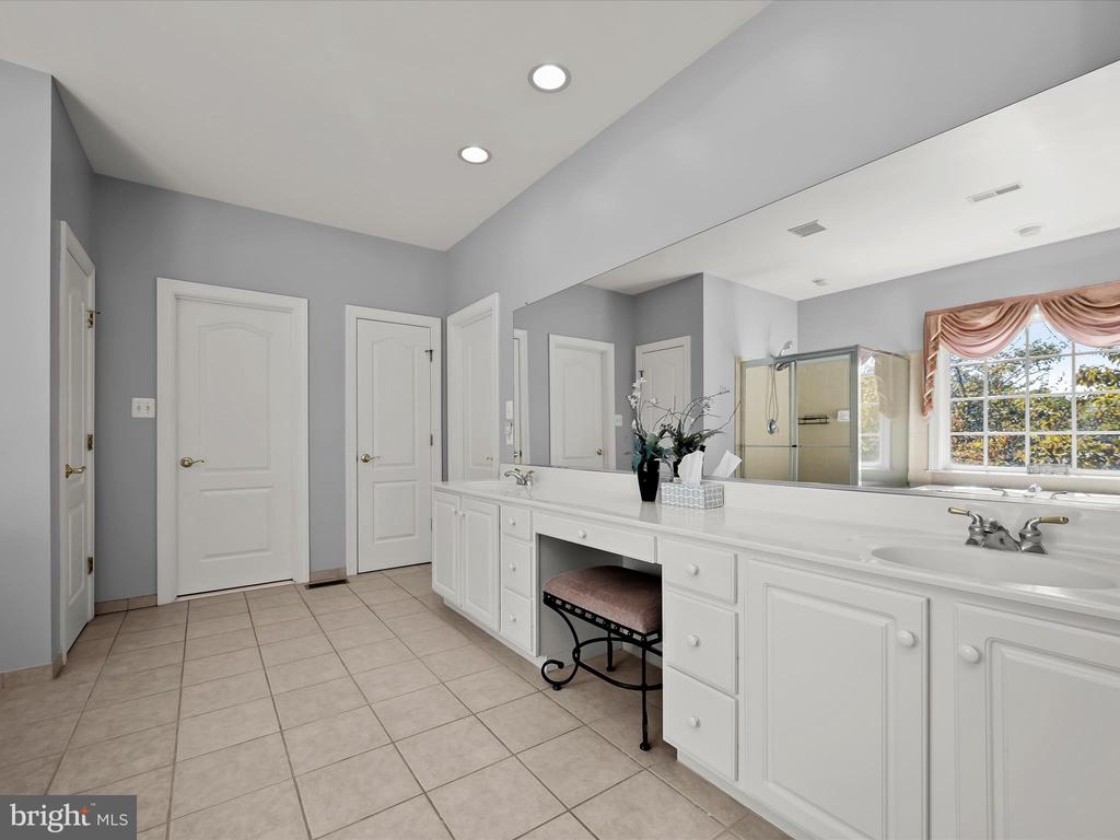 13531 JULIA MANOR WAY