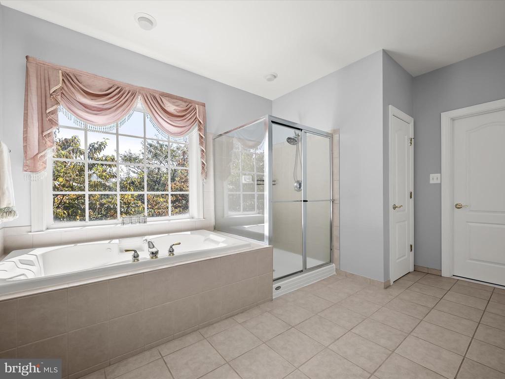 13531 JULIA MANOR WAY