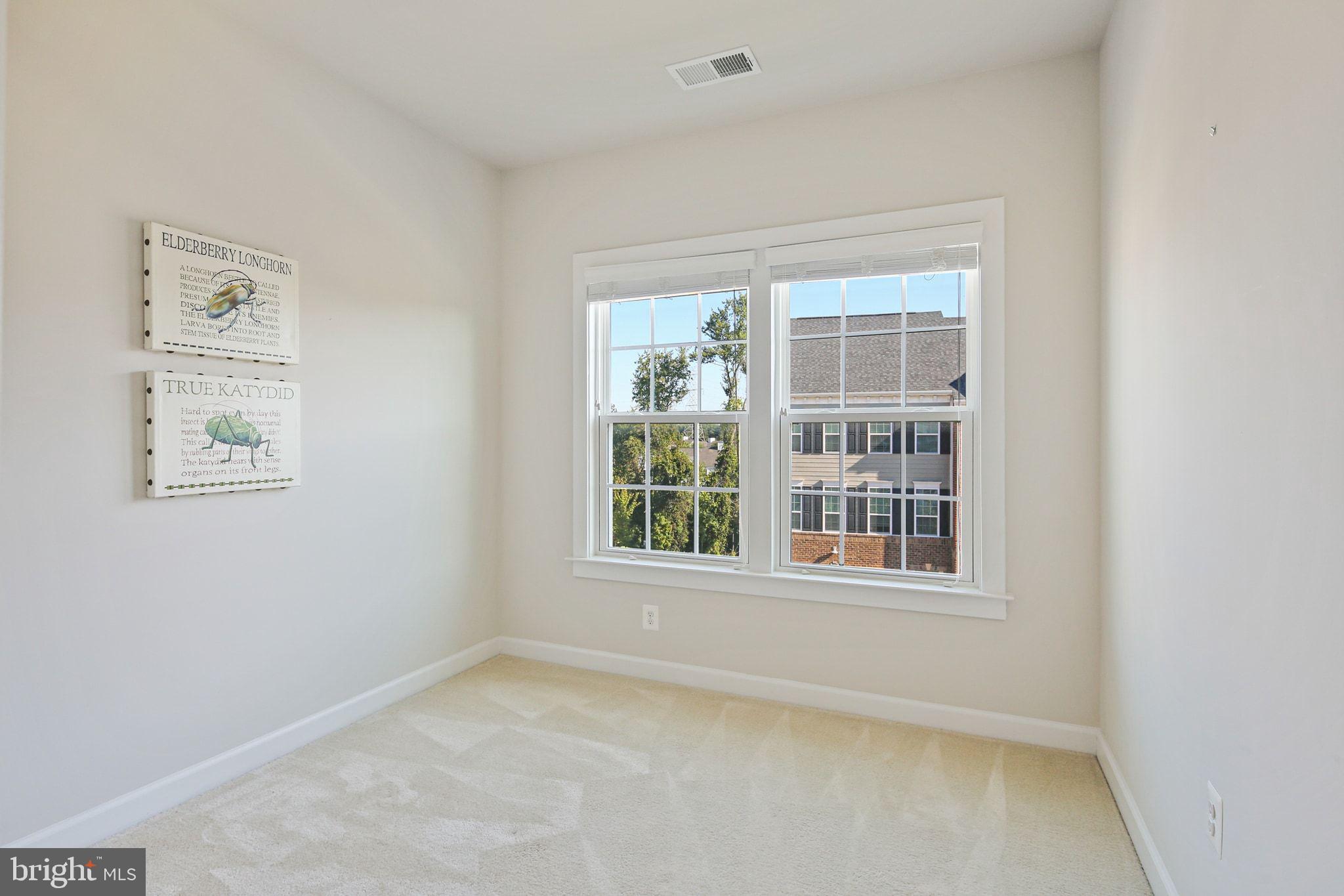 5983 GLEN WILLOW WAY