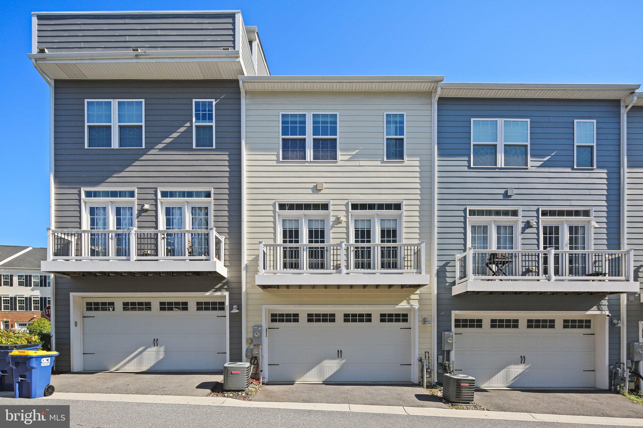 5983 GLEN WILLOW WAY