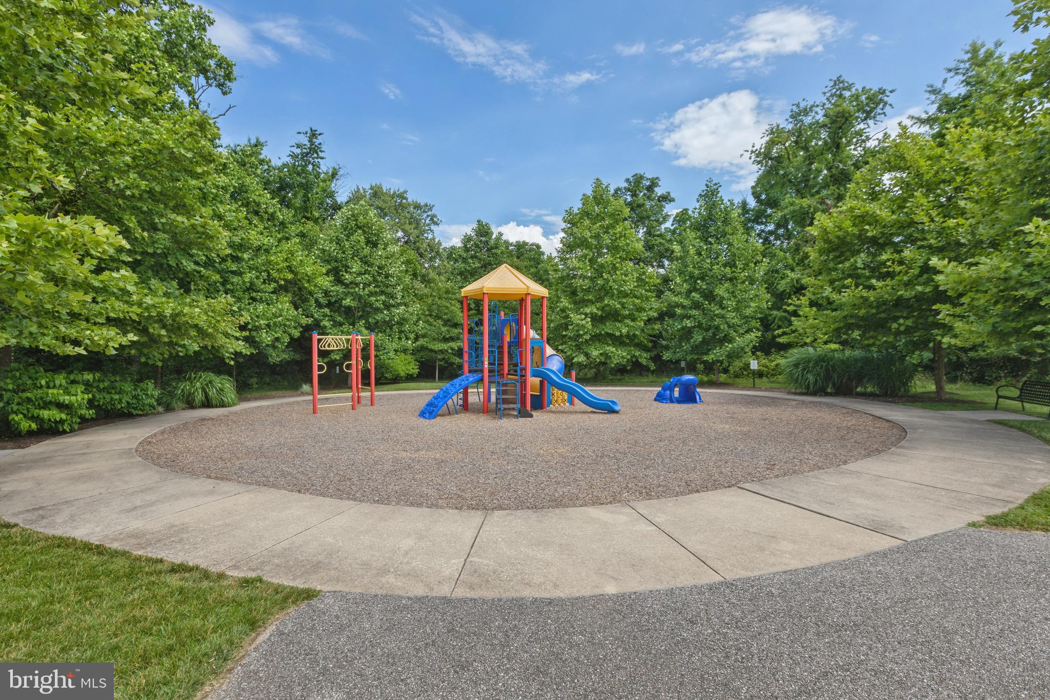 5983 GLEN WILLOW WAY