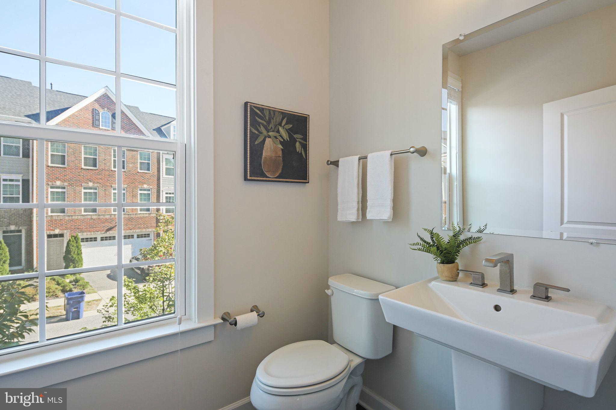 5983 GLEN WILLOW WAY