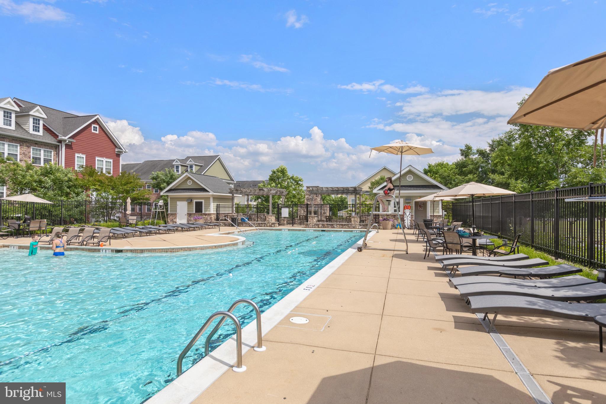 5983 GLEN WILLOW WAY