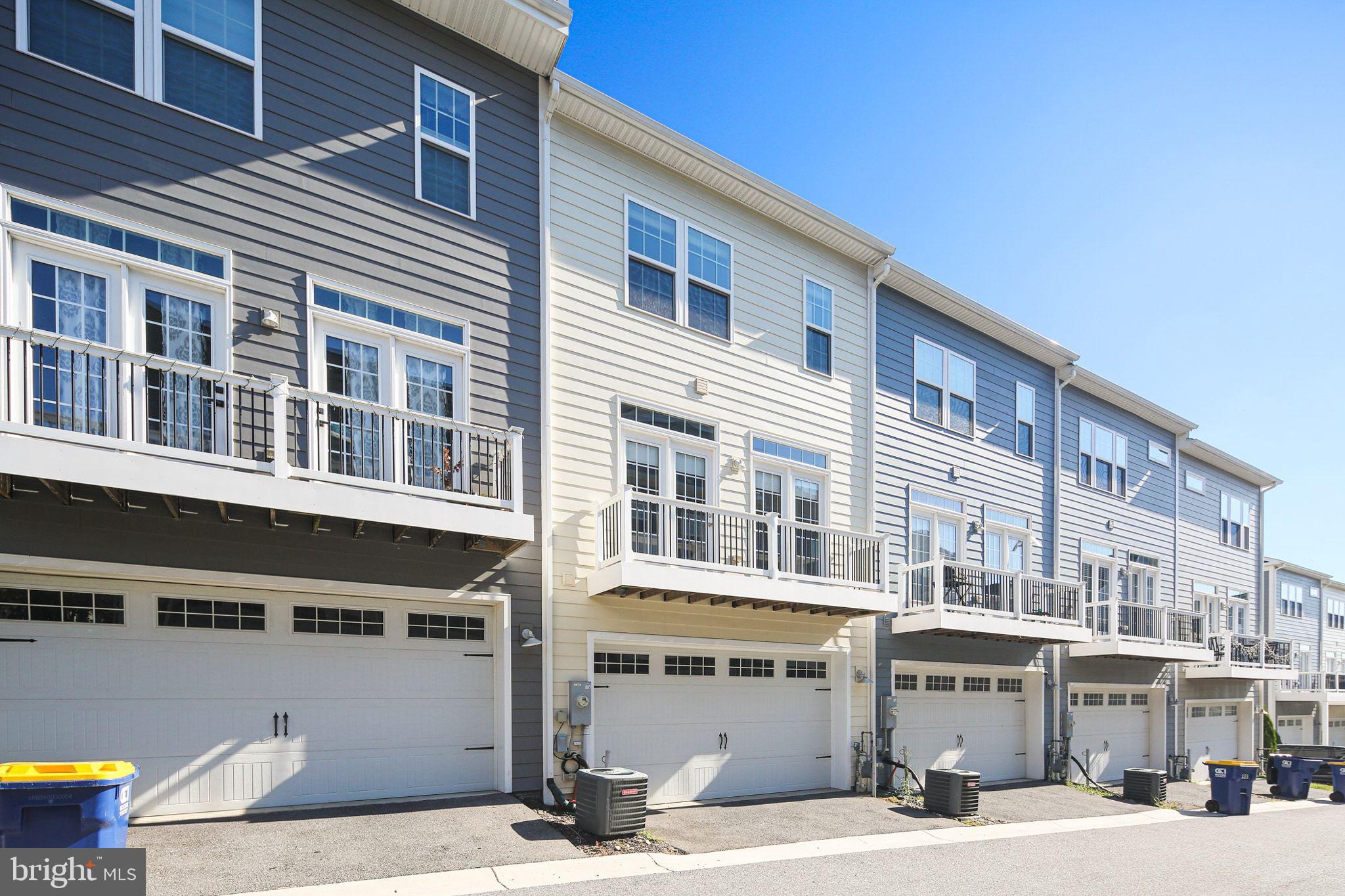 5983 GLEN WILLOW WAY