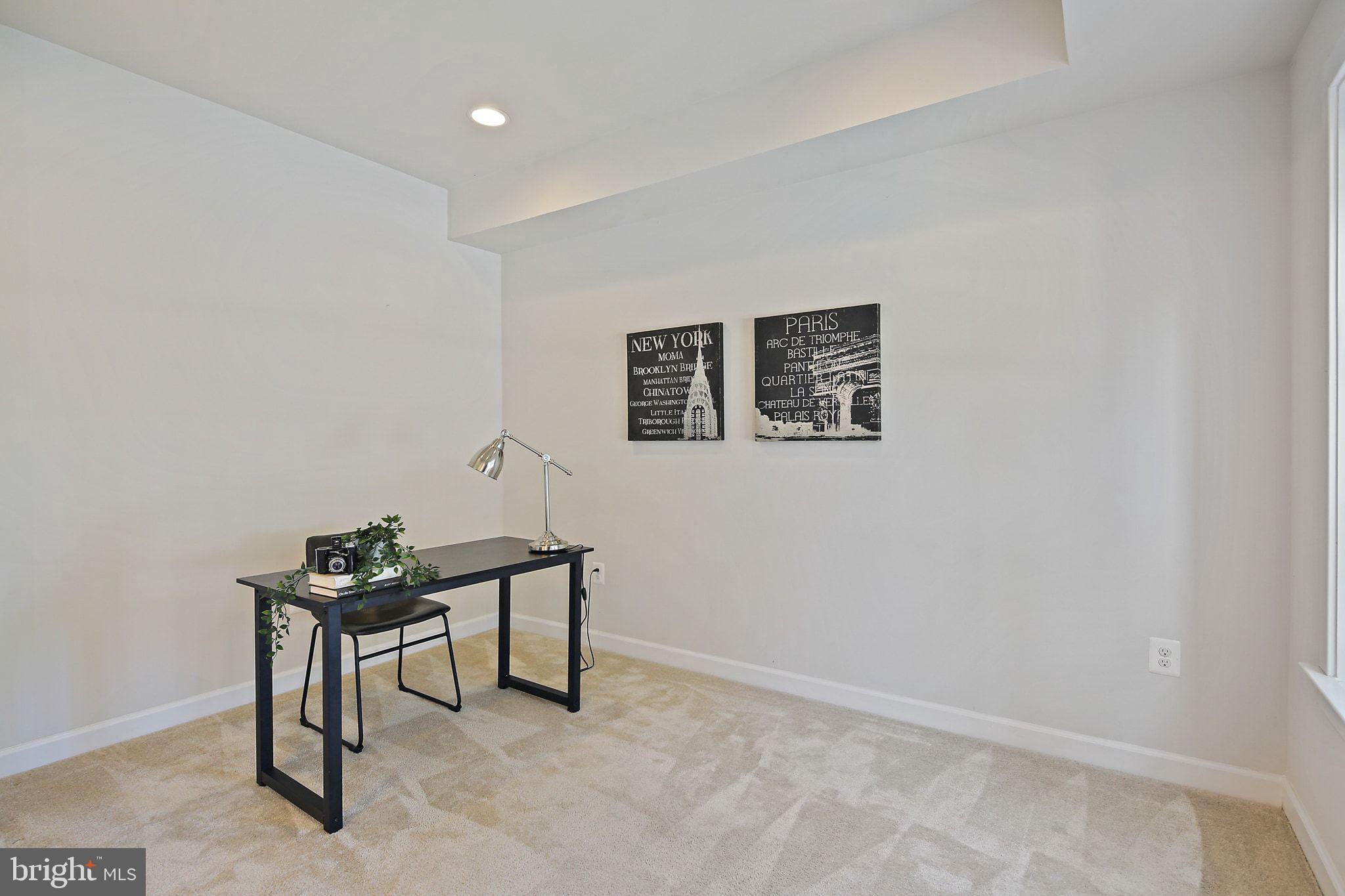 5983 GLEN WILLOW WAY