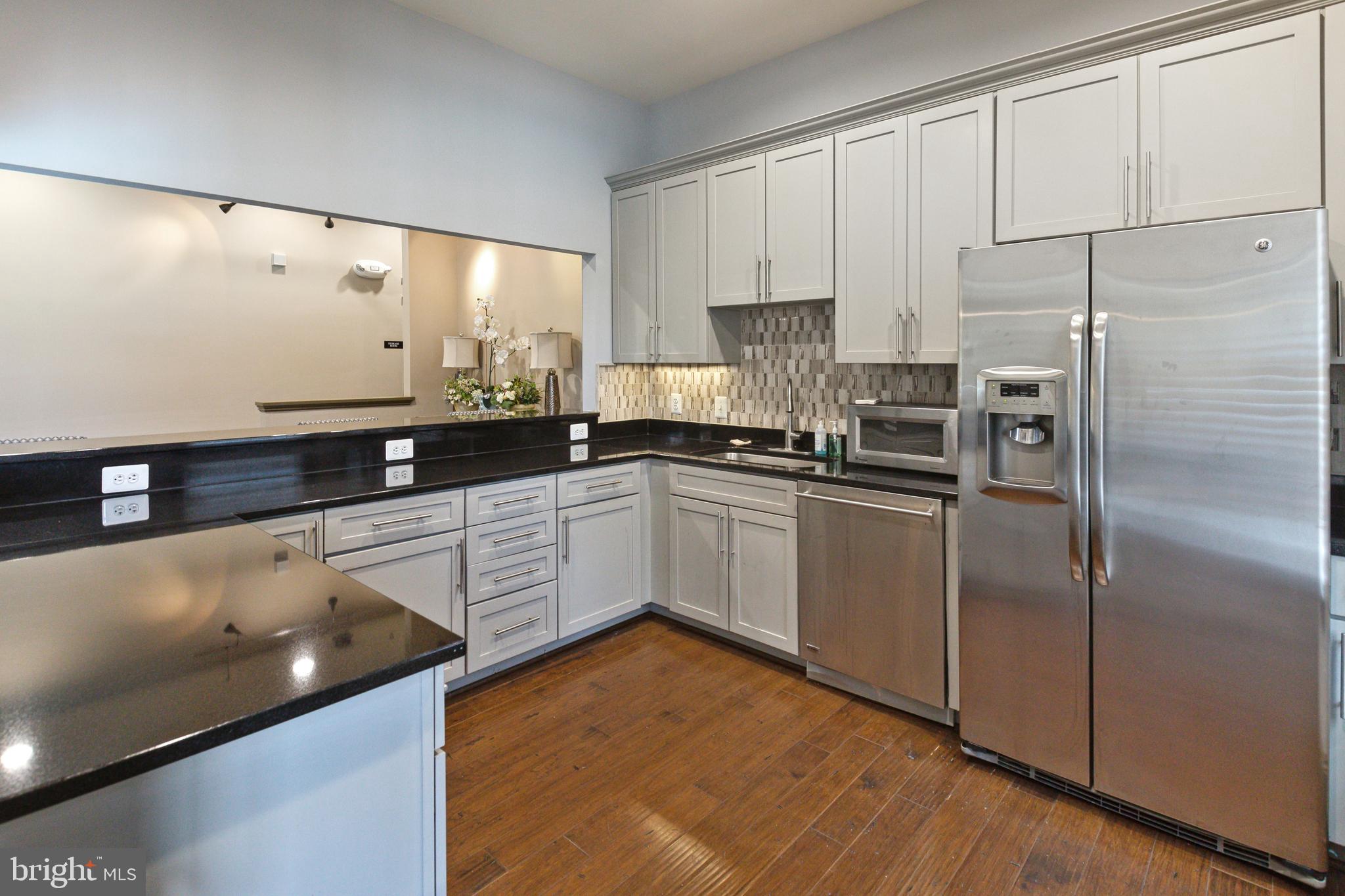 5983 GLEN WILLOW WAY