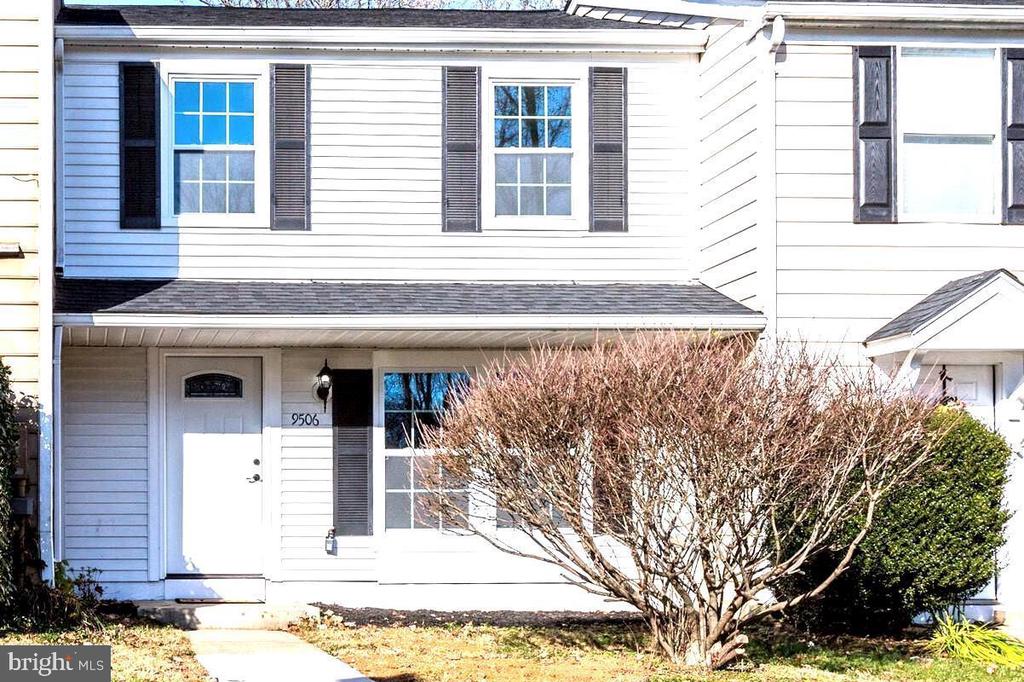 9506 QUARRY BRIDGE COURT