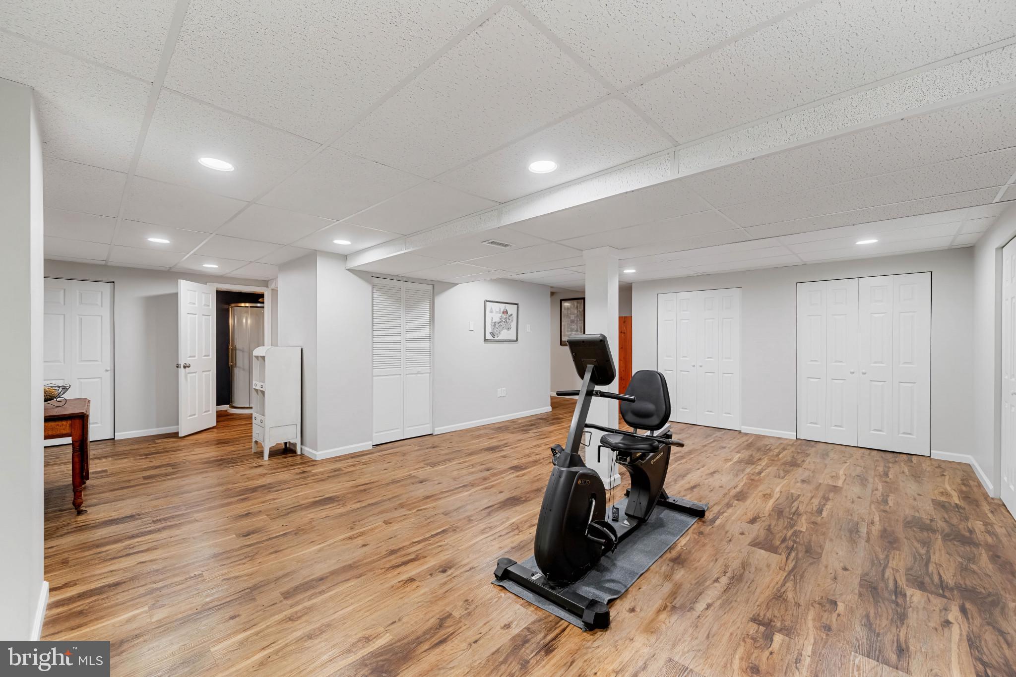 619 SIDELING COURT