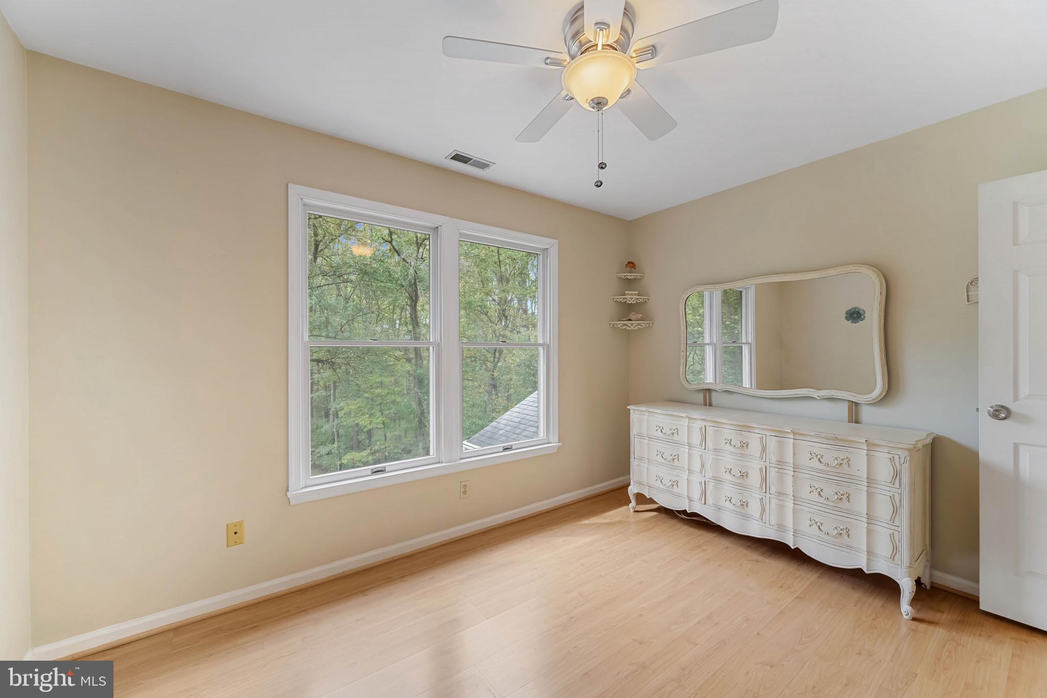 619 SIDELING COURT
