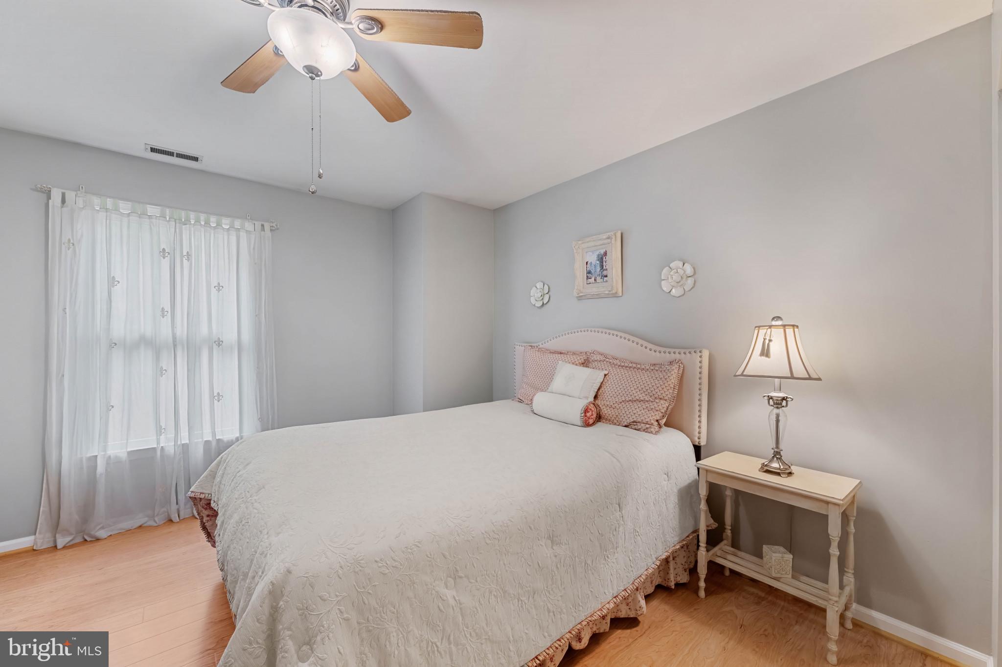 619 SIDELING COURT