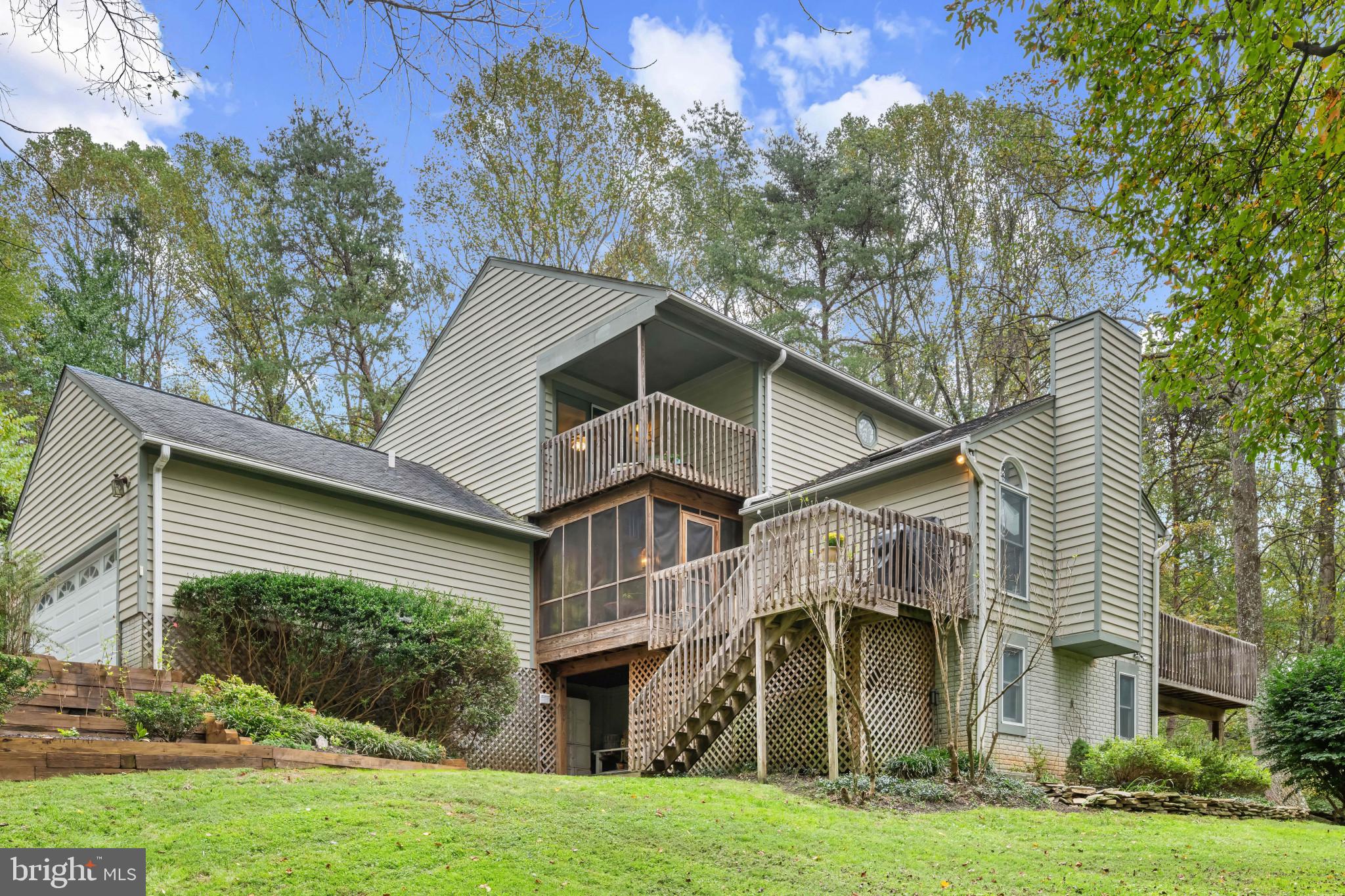 619 SIDELING COURT