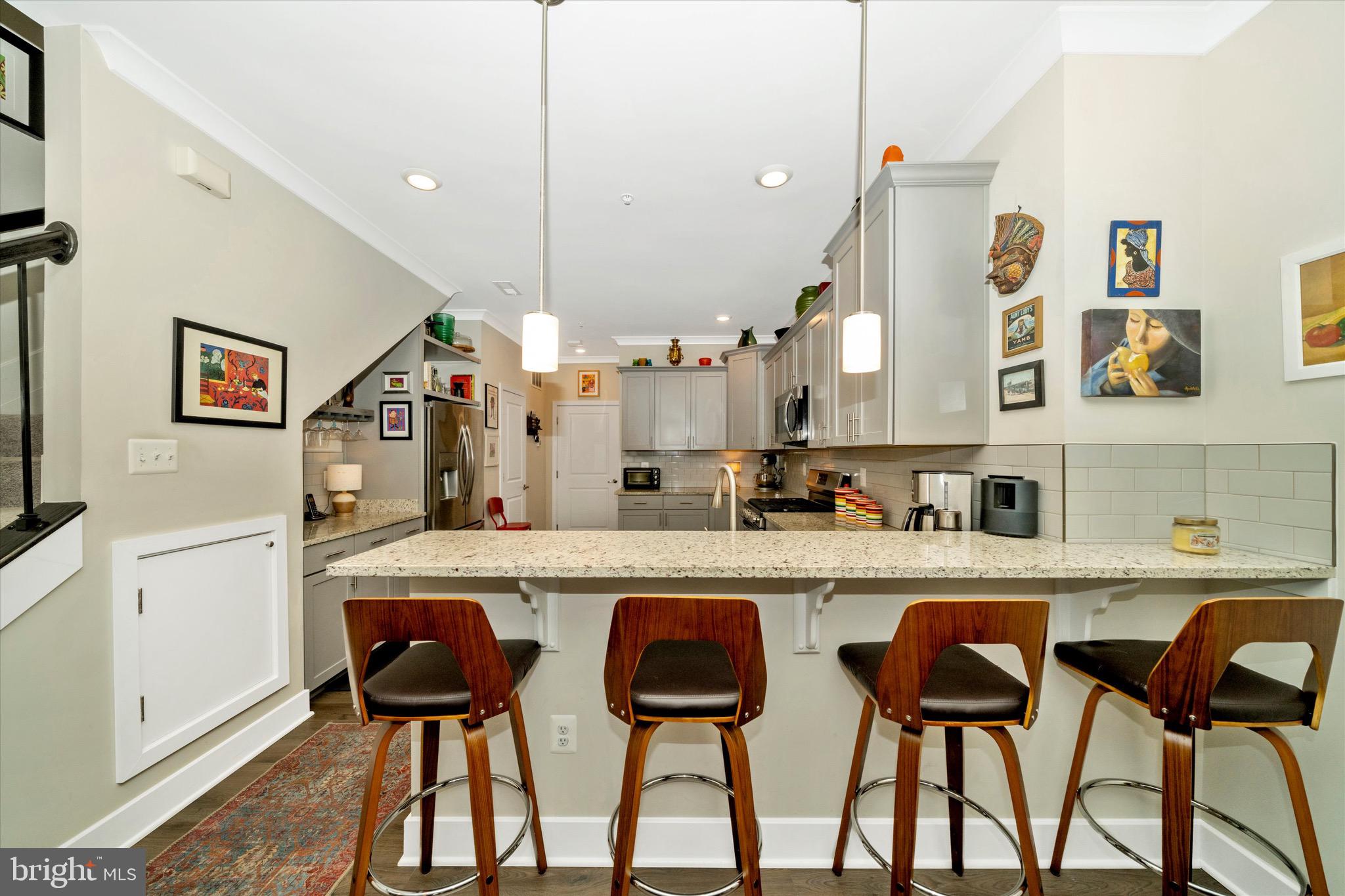 7920 POTTER PLACE B 920 B