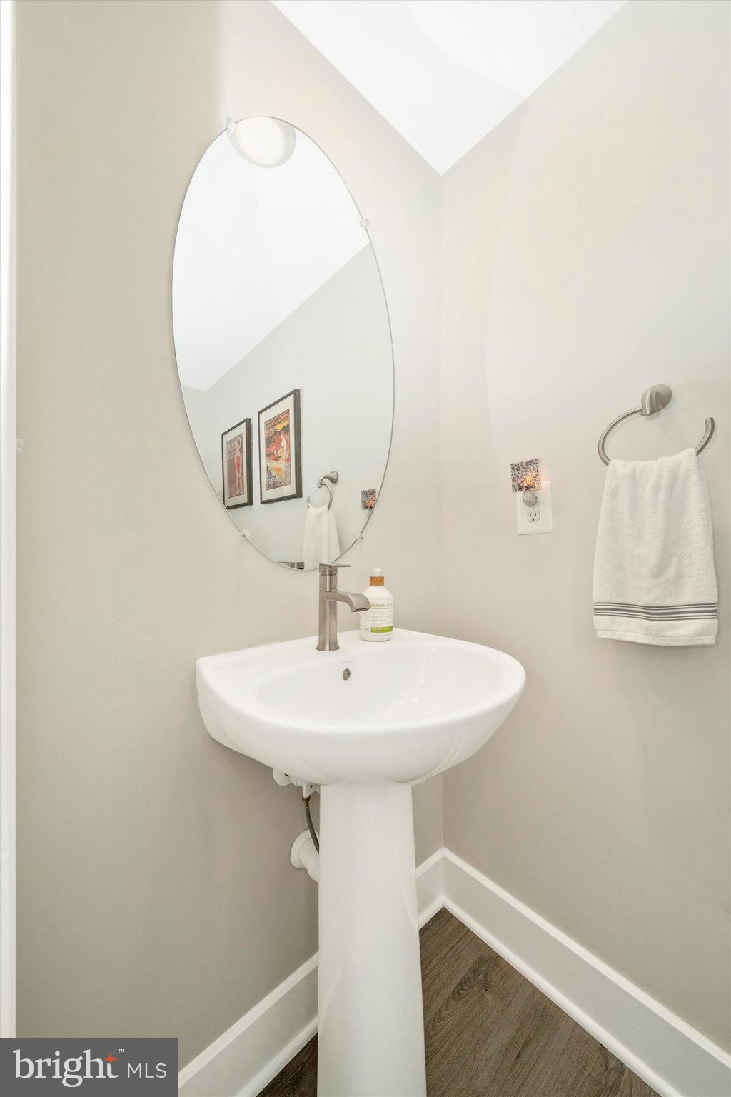 7920 POTTER PLACE B 920 B