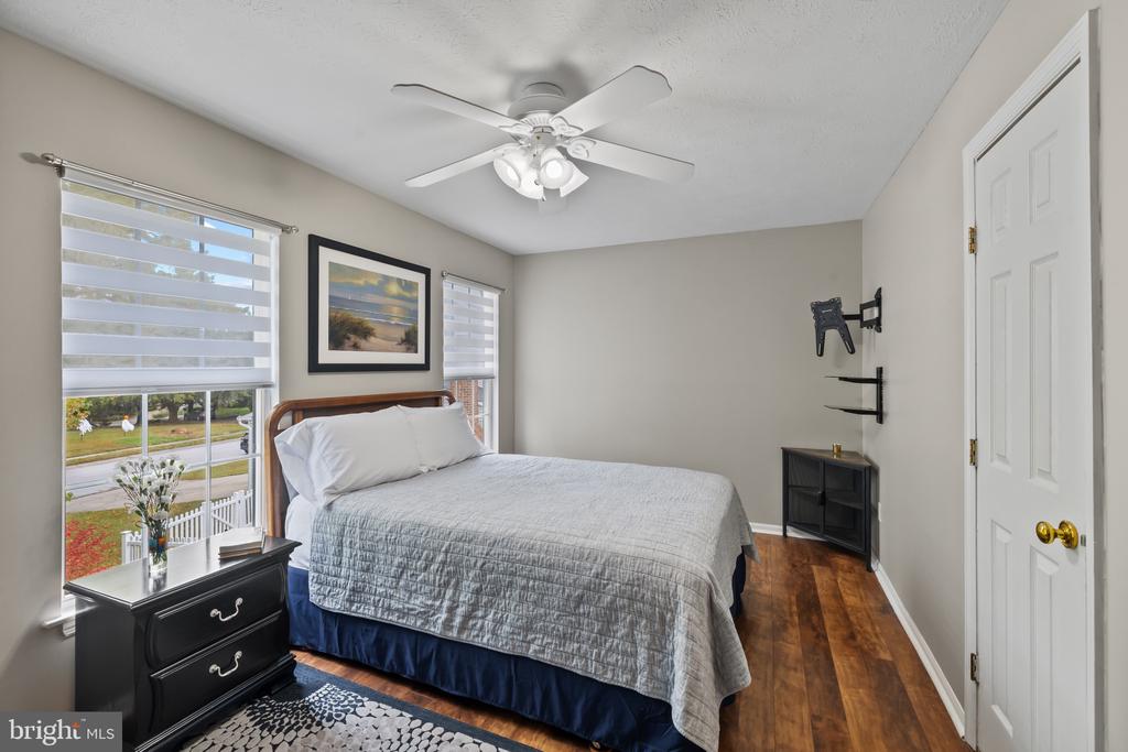 8611 MEADOWSWEET COURT